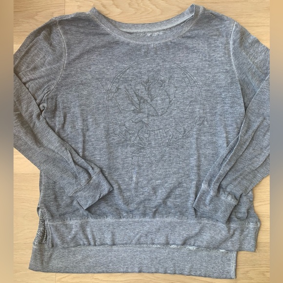 Zoe + Liv Tops - Zoe & Liv Gray Rose Find Your Bliss Sweatshirt